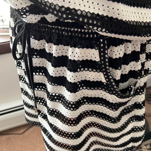 Calvin Klein Swimwear Cover Up - Picture 2 of 4